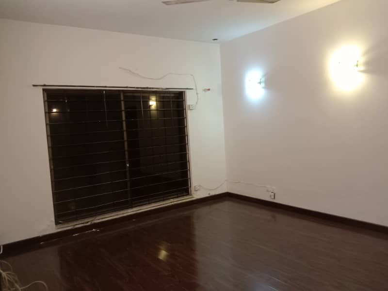 1 Kanal Super Out House Prime Hot For Sale dha Phase3 7