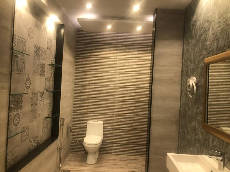 1 Kanal Super Out House Prime Hot For Sale dha Phase3 17