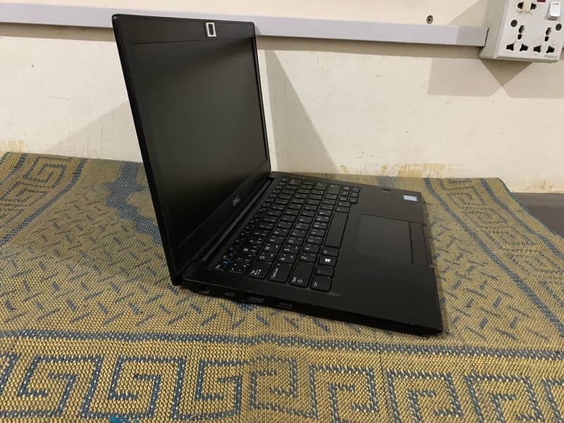 Dell 7290 i5 8 gen 2