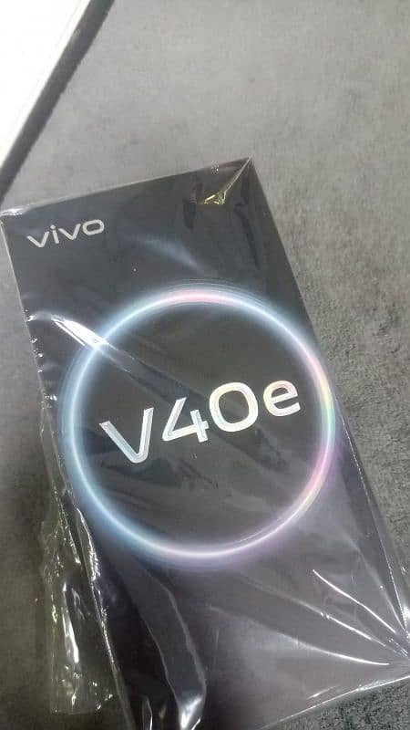 vivo v40e 8/256 new 0