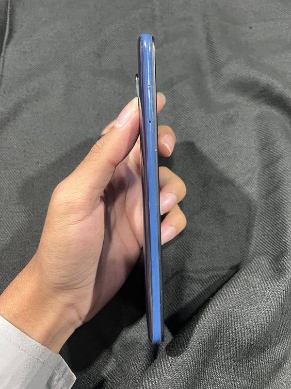 Redmi Note 9 3