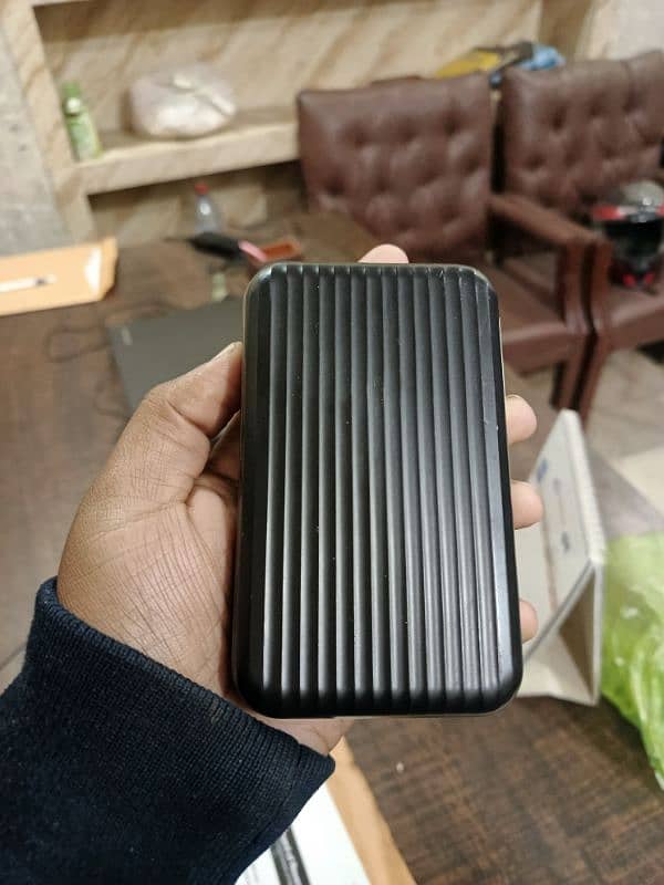 max power 20,000 MAH 3