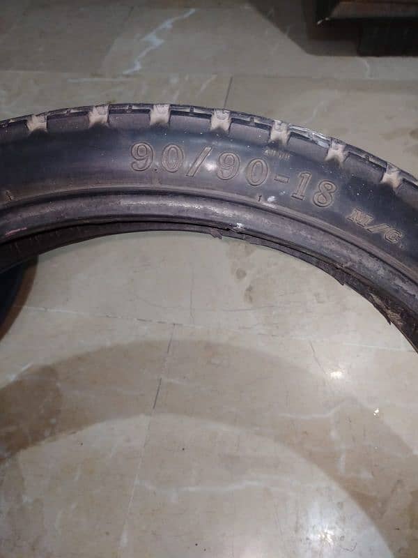 18 size tyre 150 ya 1oo waghera kleye 2