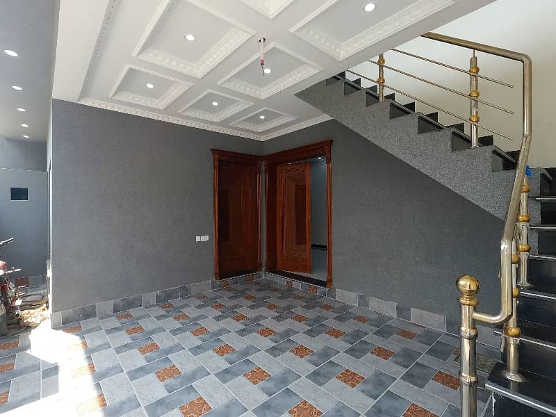 7 Marla House In Only Rs. 27000000 5