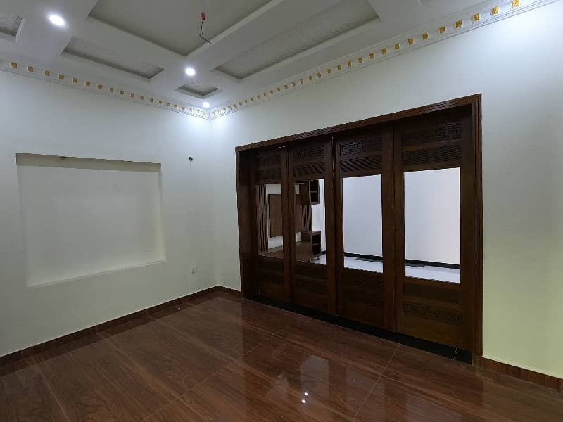 7 Marla House In Only Rs. 27000000 35