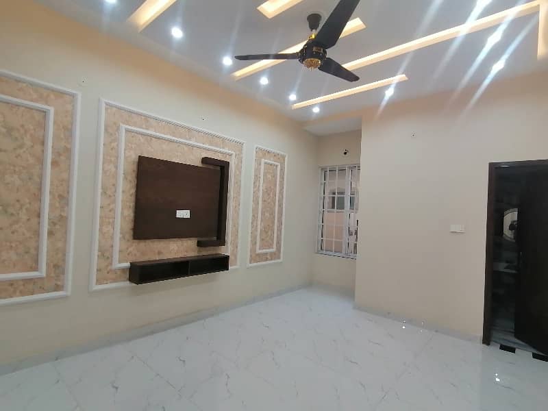 10 Marla House For sale In LDA Avenue 5