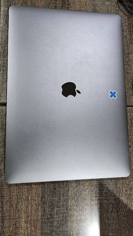 Macbook Pro Max 2017 Late 16Gb/1TB Good Condition 0