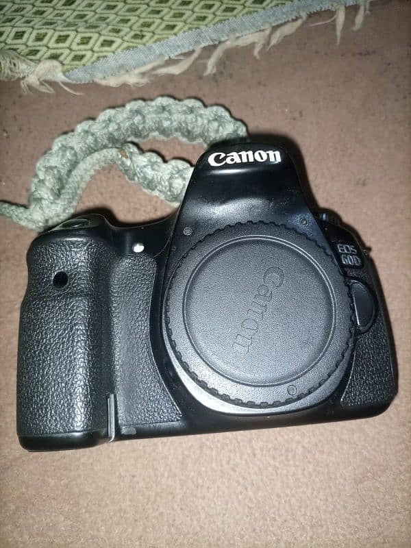 Canon 60D With Canon 85mm 1.8 Lense With Standard Lense. . 2