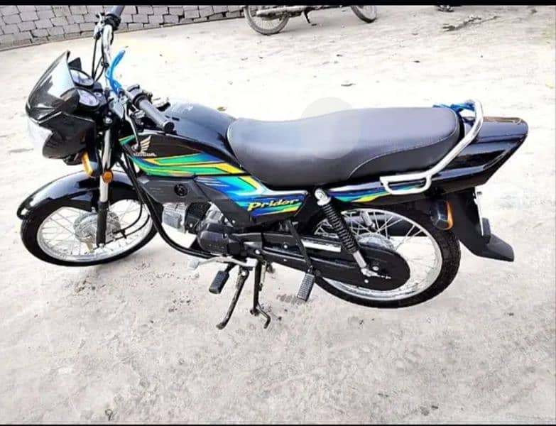 Honda Pridor 2024 april  urgent for sale (with cd 70  exchange) 2