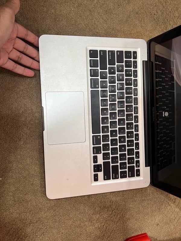 macbook pro 2