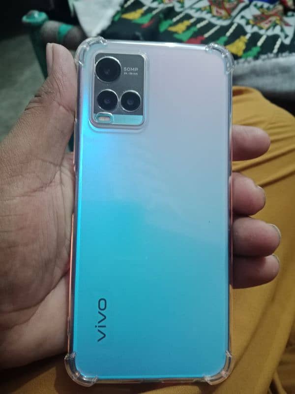 vivo y33s one hand use the condition 10 bye 10 Emergency selling. . 0