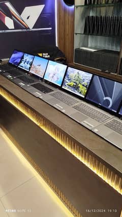 Dell Laptop Lenovo laptop HP Laptop Chromebooks Also Available