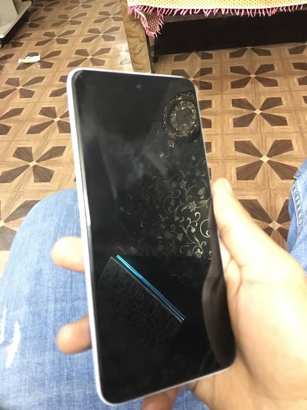 Tecno Camon 19 neo (6+128) 0