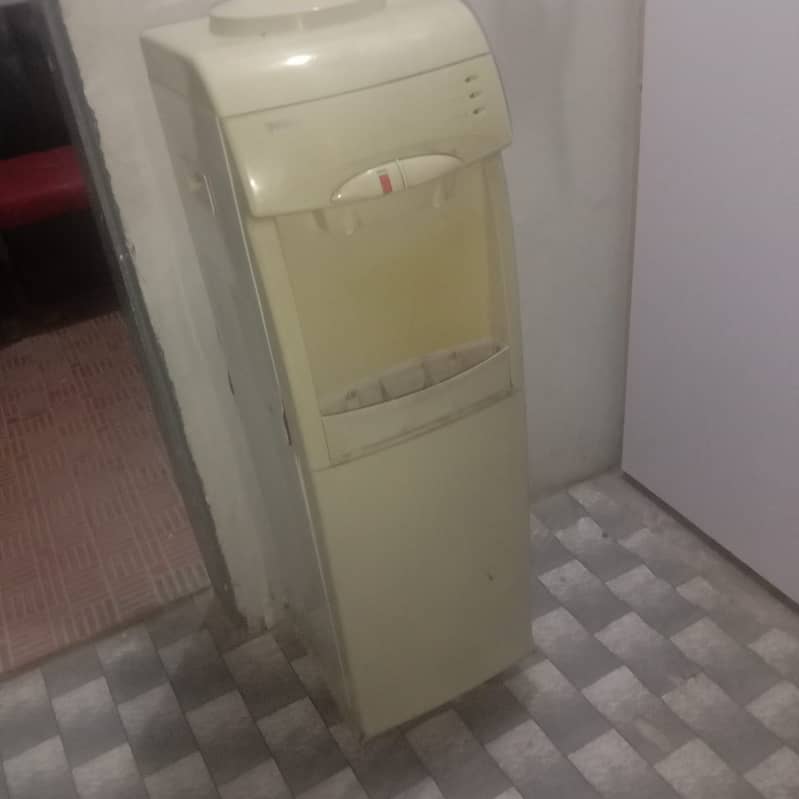 Dispensor For sale 2