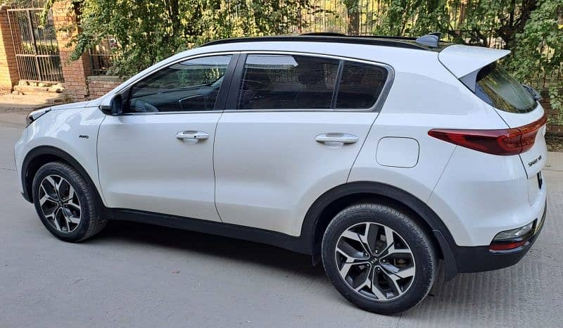 KIA Sportage 2020 AWD full option top of line 14