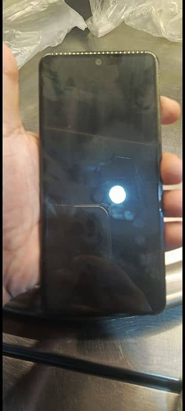 vivio y100 mobile 10/10 condition 3