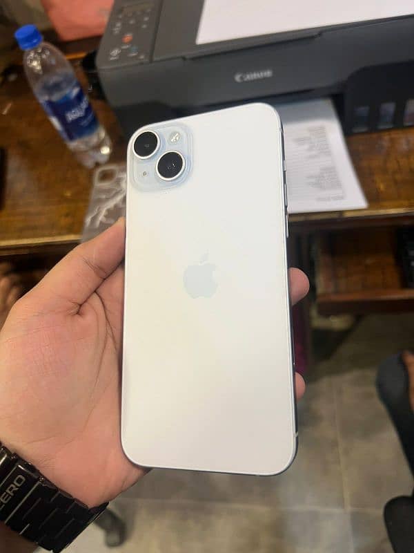 IPHONE 15 PLUS 8