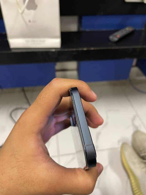 IPhone 12 Pro Non pta 1