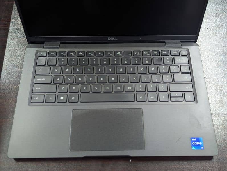 Dell Latitude e7420 i7 11th generation *Touchscreen* 2