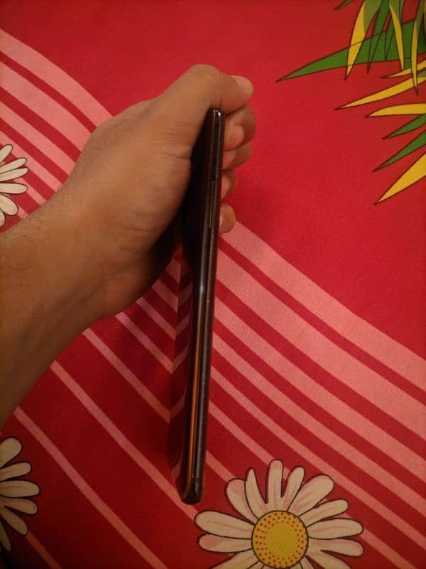 one plus 7t pro maclaren 12/256 gb pta approved 10