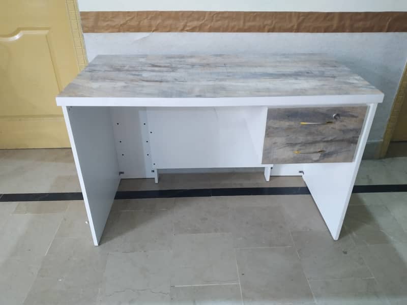 Office table for sale 1