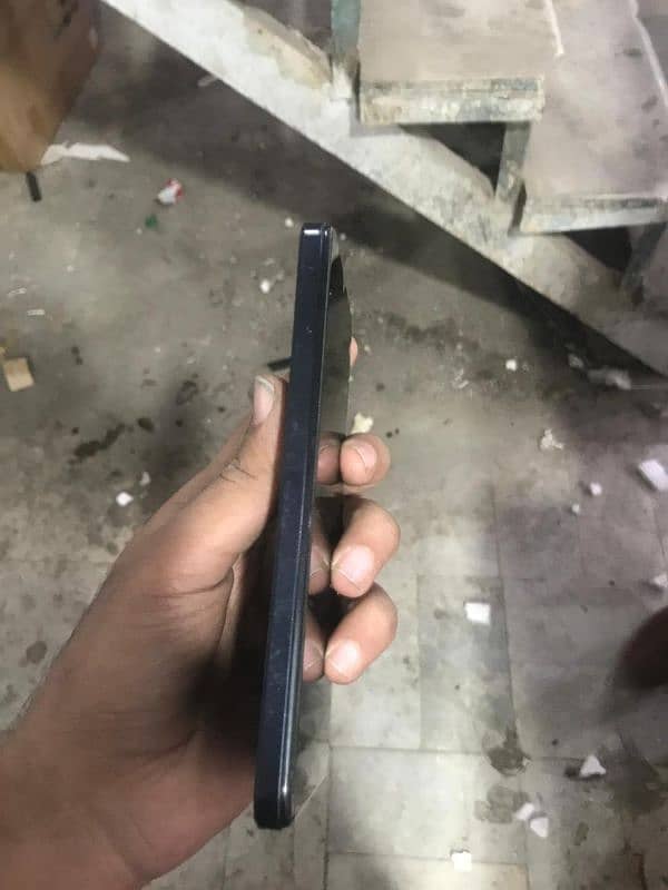 Infinix smart 7 HD black color 3