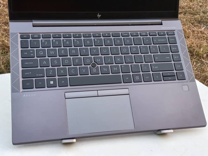 hp zbook firefly g8 core i7 11th gen | Mobile Workstation 3