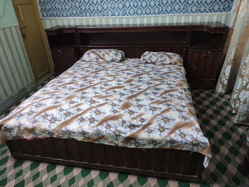 Bed set with dressing table 1