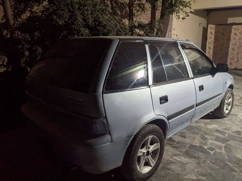 Suzuki Cultus VX 2000 3