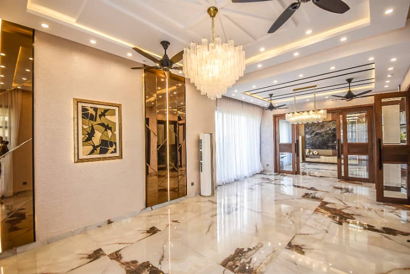 1 KANAL HOUSE FOR SALE IN DHA PHASE 8 3