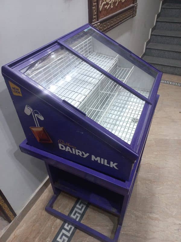 Dairymik Mini Freezer New Condition 1