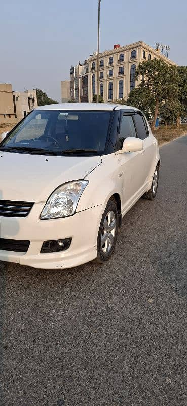 Suzuki Swift 2013 DLX 1.3 2