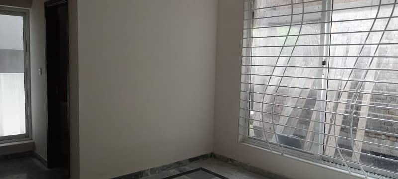 5 Marla full house available for rent in E-11 Islamabad 7