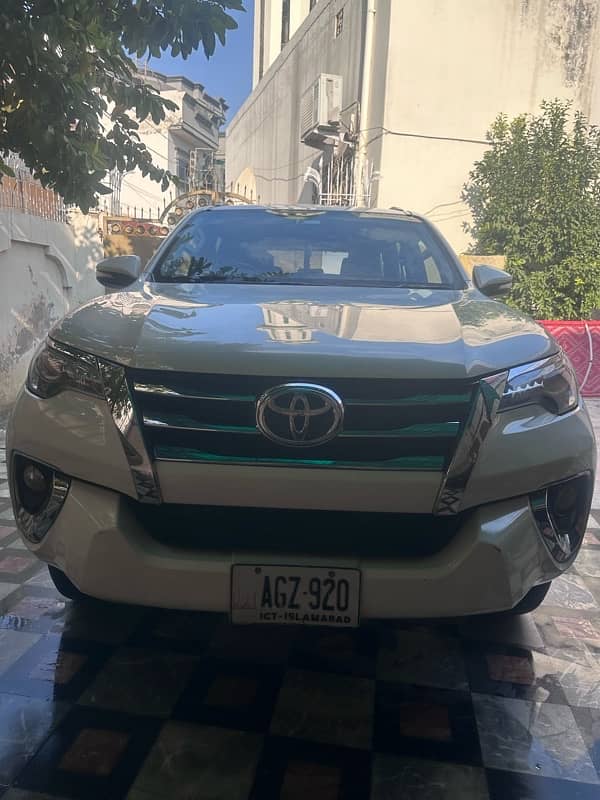 Toyota Fortuner 2018 1