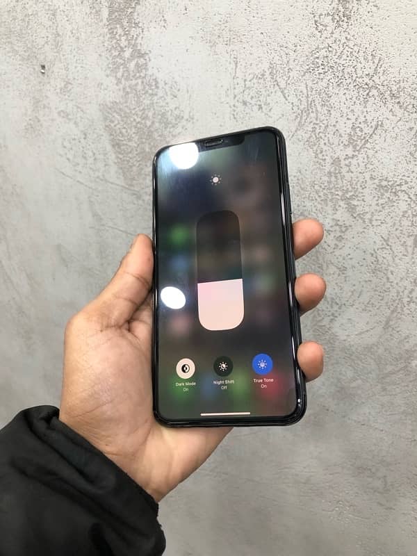 iphone 11pro Max 2