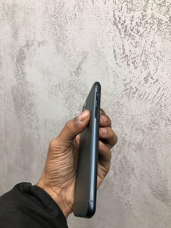 iphone 11pro Max 6