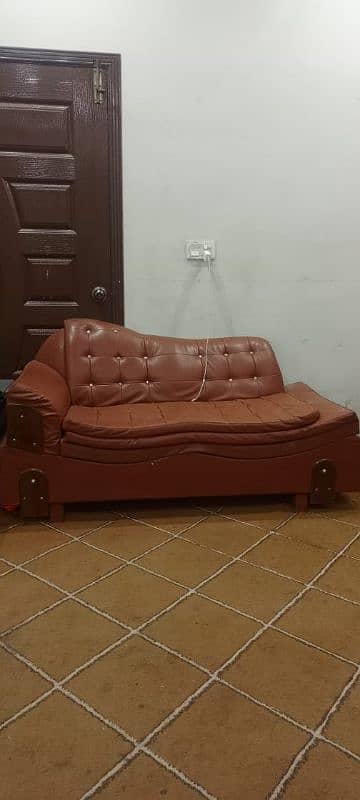 7 seater sofa set used 2