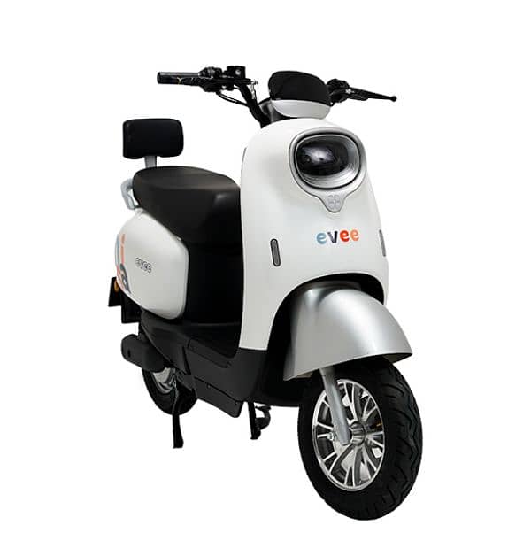 Evee nisa electric scooty running 100 km 1