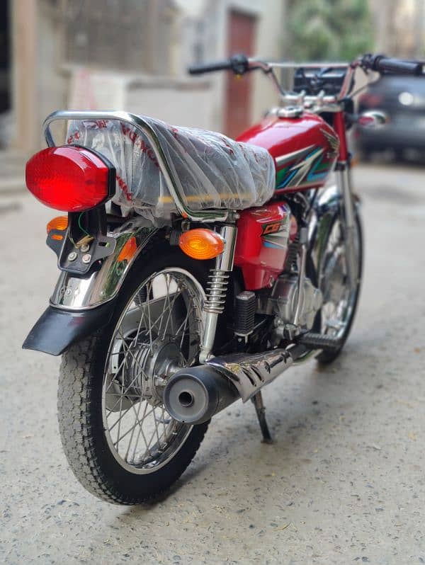 Honda CG 125 2023 12