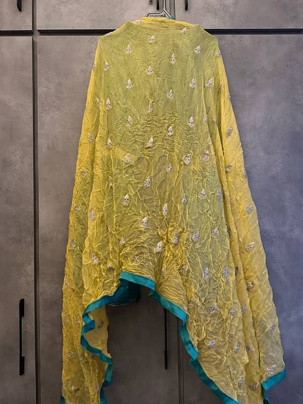 yellow and green dress for sale in good condition 1