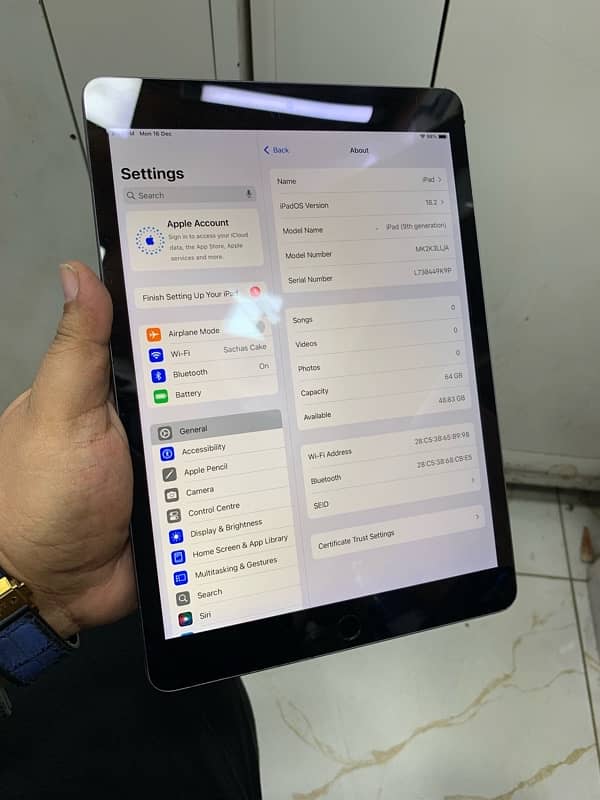 iPad 9th Generation 64GB Available With Box 10