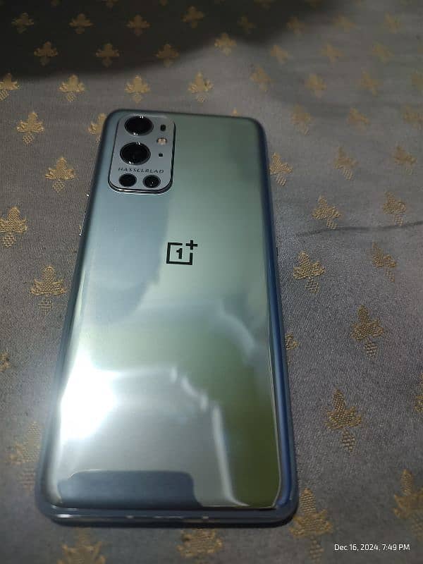 OnePlus 9 pro  5G 12gb 256gb for sale 1