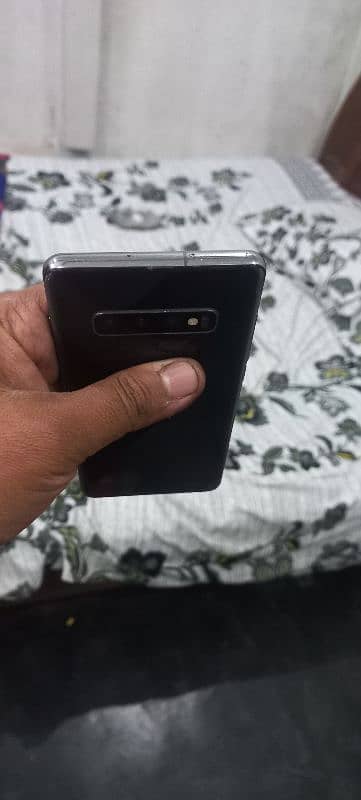 s10 plus non pta 4