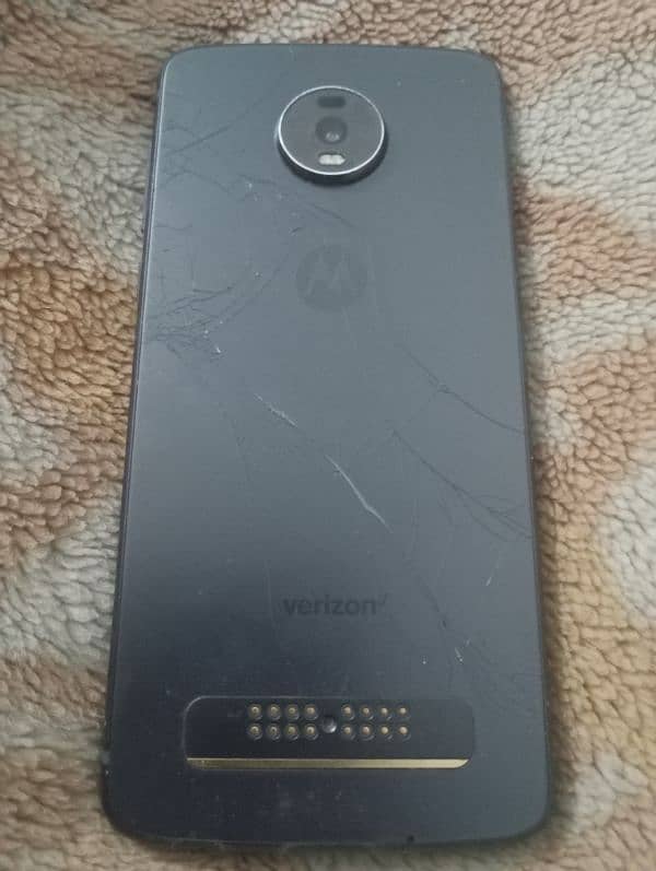 Moto Z4 2