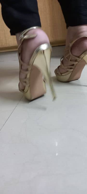 Heels 4