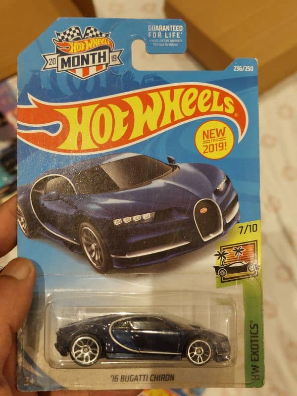 Hot Wheels 8