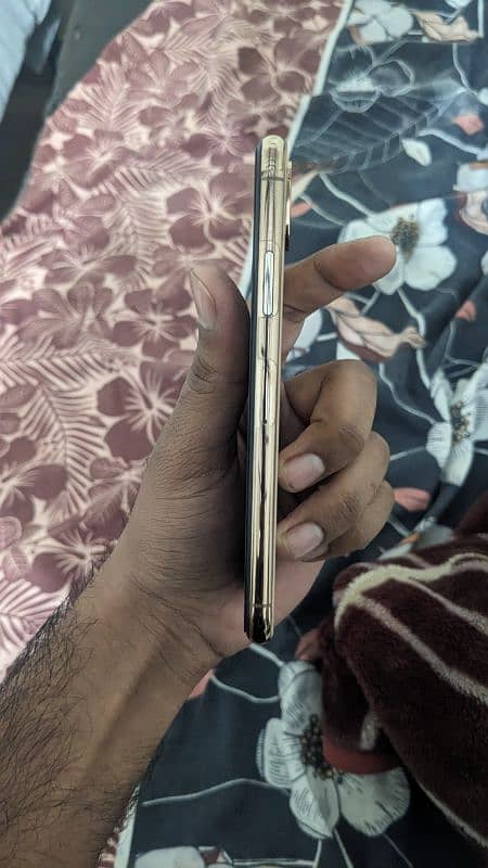 Iphone XS (Non PTA) 256GB 5