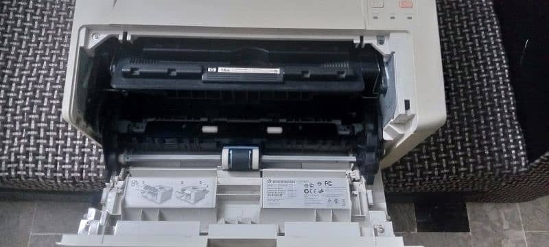 HP Laserjet 5200 Printer 10