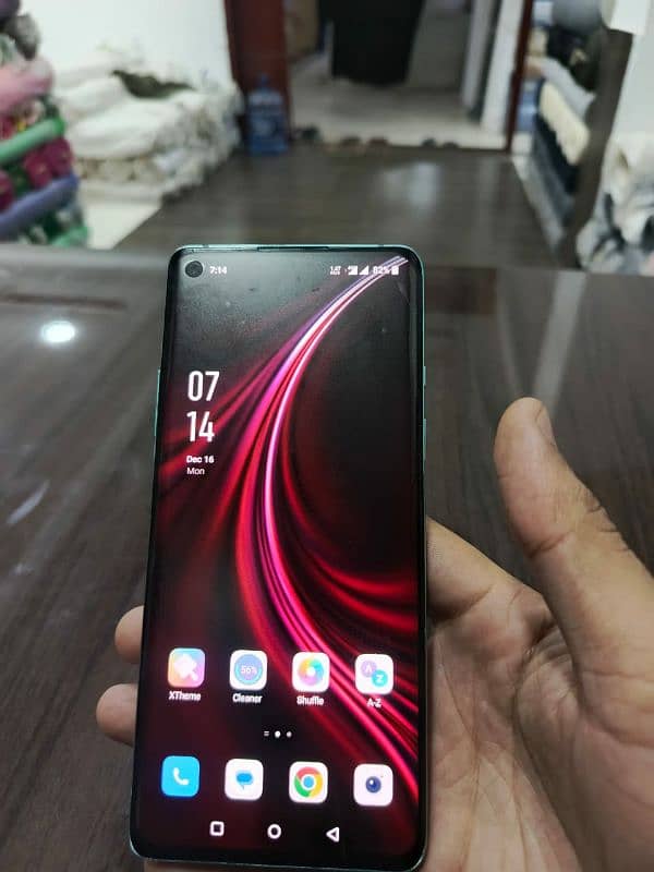 One plus 8 8Gb 128Gb Dual sim pta approved with charger 1