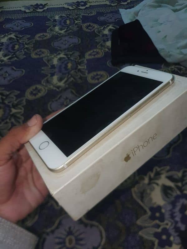 iphone 6 plus non pta jazz sim working krta hai pir chod deta h 8